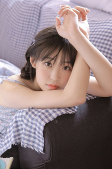明星专题：邓紫衣
